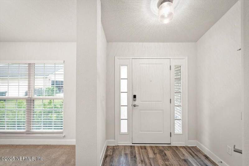 4 bedroom Single Family Residence at 7271 Gateway Court, Magnolia Meadows, Jacksonville — photo 4