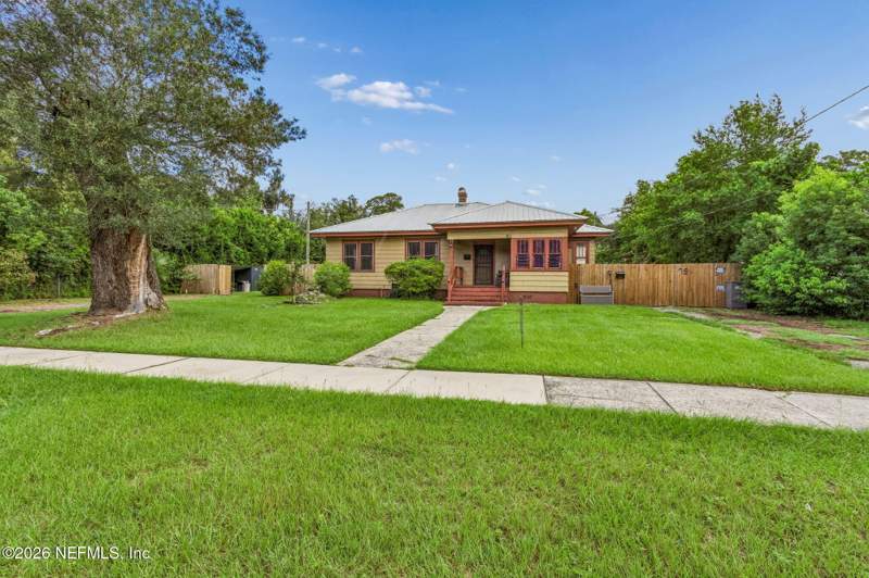 4 bedroom Single Family Residence at 81 56th Street, Panama Gardens, Jacksonville — photo 2
