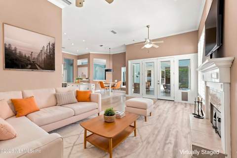 14627 Crystal View Lane, Jacksonville FL - photo 19 of 57