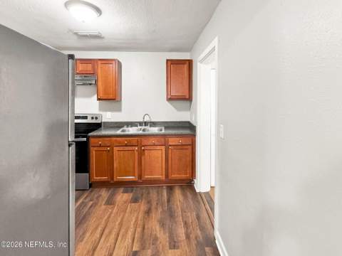 1660 University Street, Jacksonville FL - photo 17 of 48