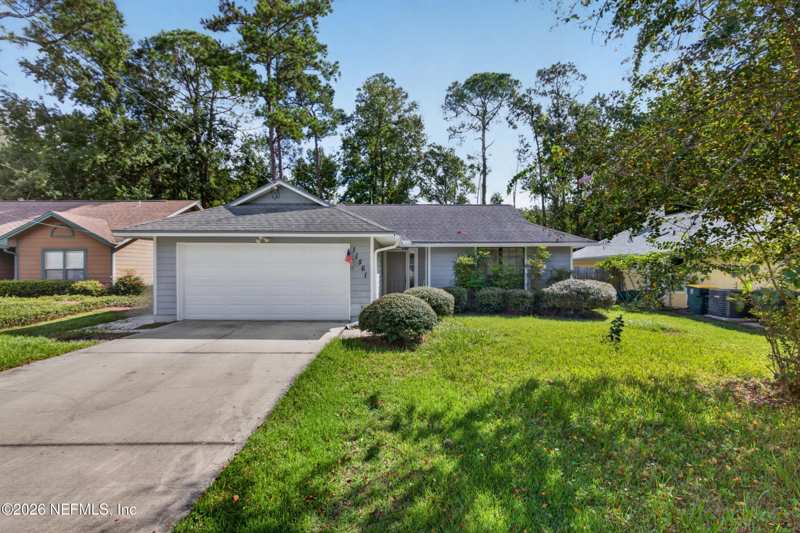 3 bedroom Single Family Residence at 11561 St Josephs Road, Section Land, Jacksonville — photo 1