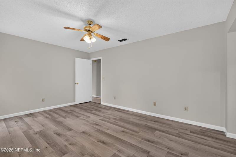3 bedroom Single Family Residence at 11561 St Josephs Road, Section Land, Jacksonville — photo 3
