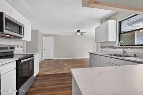 11561 St Josephs Road, Jacksonville FL - photo 8 of 69