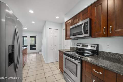 4887 Norwalk Place, Jacksonville FL - photo 21 of 53