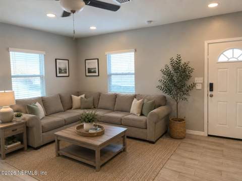 1710 Rowe Avenue, Jacksonville FL - photo 10 of 31
