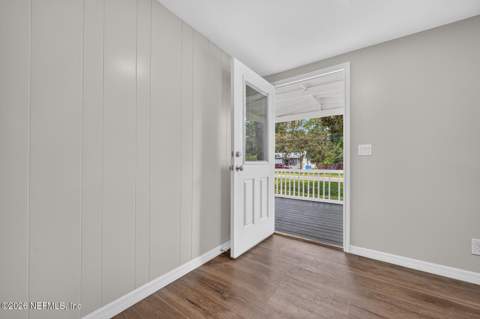 8876 Old Plank Road, Jacksonville FL - photo 7 of 36