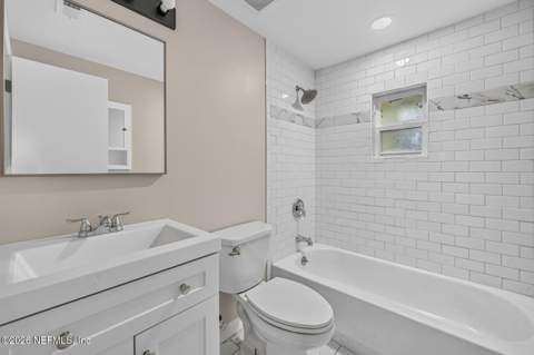 8876 Old Plank Road, Jacksonville FL - photo 23 of 36