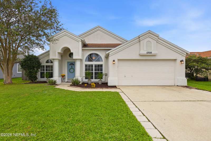 3 bedroom Single Family Residence at 13055 Brians Creek Drive, Johns Creek, Jacksonville — photo 1