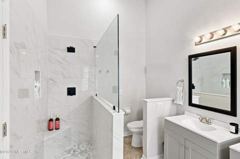 13055 Brians Creek Drive, Jacksonville FL - photo 18 of 29
