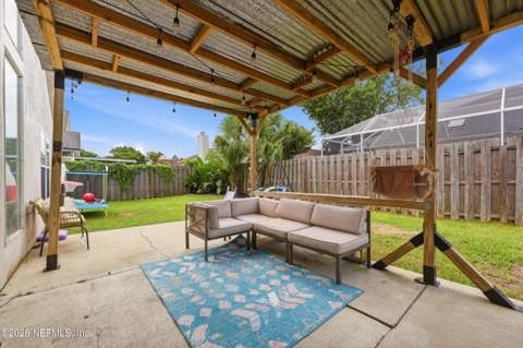 13055 Brians Creek Drive, Jacksonville FL - photo 23 of 29