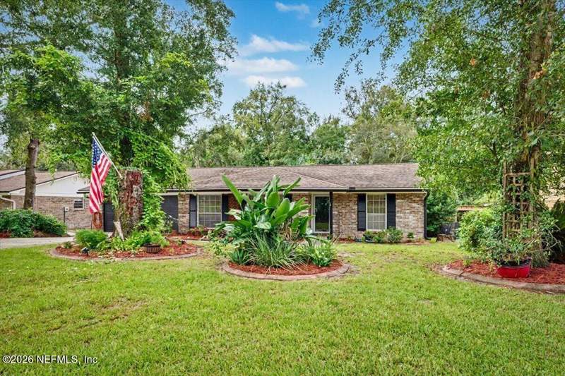 3 bedroom Single Family Residence at 5472 Gordon Court, Lakeside Estates, Orange Park — photo 2