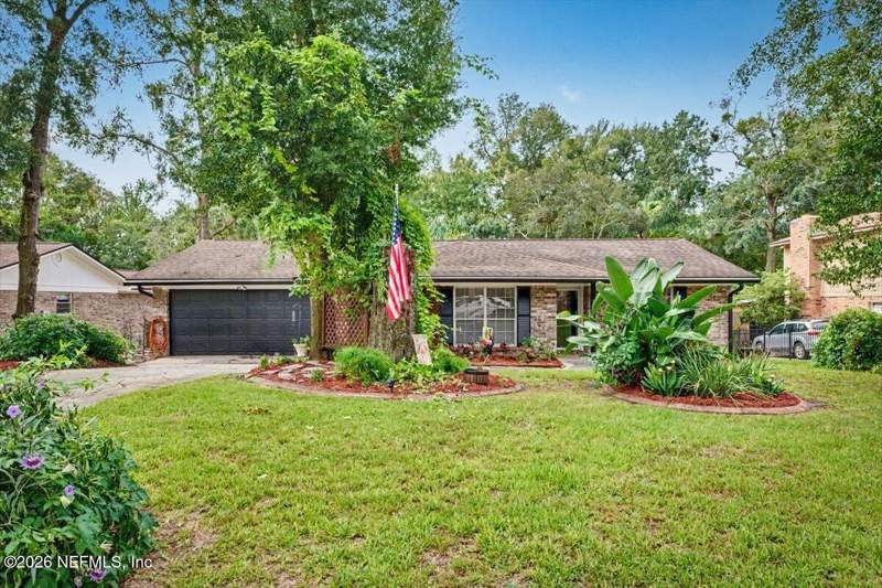 3 bedroom Single Family Residence at 5472 Gordon Court, Lakeside Estates, Orange Park — photo 4