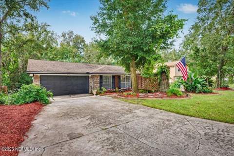 5472 Gordon Court, Orange Park FL - photo 7 of 61