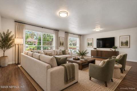 5472 Gordon Court, Orange Park FL - photo 14 of 61