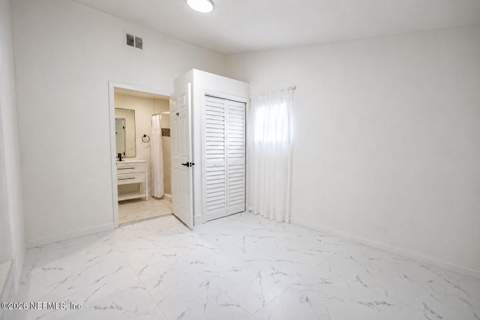 8308 Hare Avenue, Jacksonville FL - photo 11 of 22