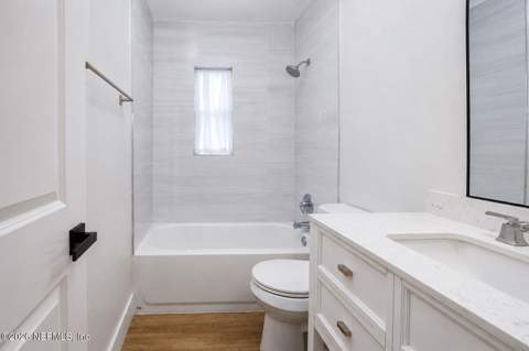 8308 Hare Avenue, Jacksonville FL - photo 18 of 22