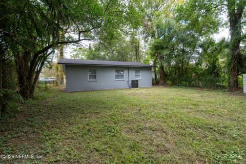 8308 Hare Avenue, Jacksonville FL - photo 19 of 22