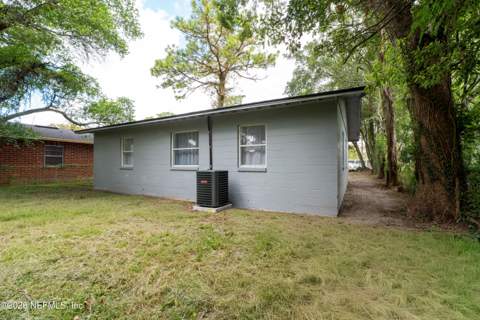 8308 Hare Avenue, Jacksonville FL - photo 20 of 22
