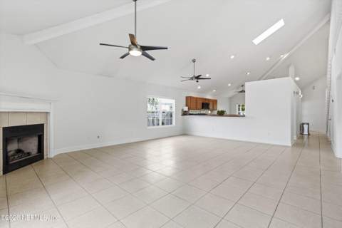 901 Osceola Avenue, Jacksonville Beach FL - photo 11 of 31