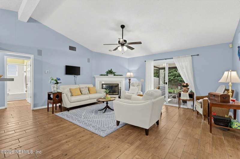 3 bedroom Single Family Residence at 3566 Pond Ridge Court, Arbor Forest, Jacksonville — photo 4