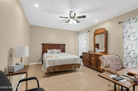 3566 Pond Ridge Court, Jacksonville FL - photo 12 of 24