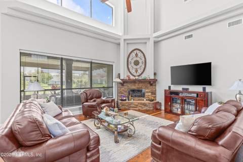 12130 Red Barn Court, Jacksonville FL - photo 9 of 56