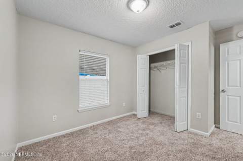 9234 Thunderbolt Drive, Jacksonville FL - photo 7 of 17
