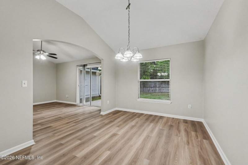 4 bedroom Single Family Residence at 9234 Thunderbolt Drive, Pinecrest, Jacksonville — photo 3