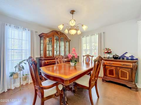 570 Saratoga Street, Orange Park FL - photo 14 of 67