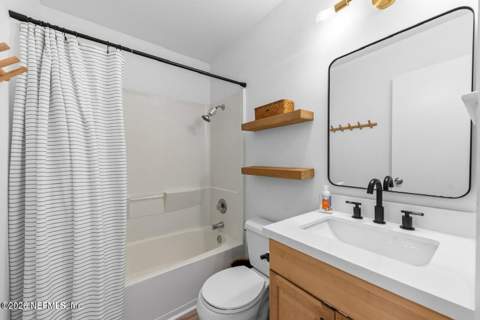 525 6th Avenue, Jacksonville Beach FL - photo 13 of 17