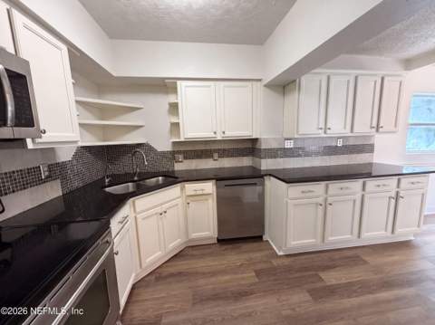 5630 Temple Road, Jacksonville FL - photo 7 of 21