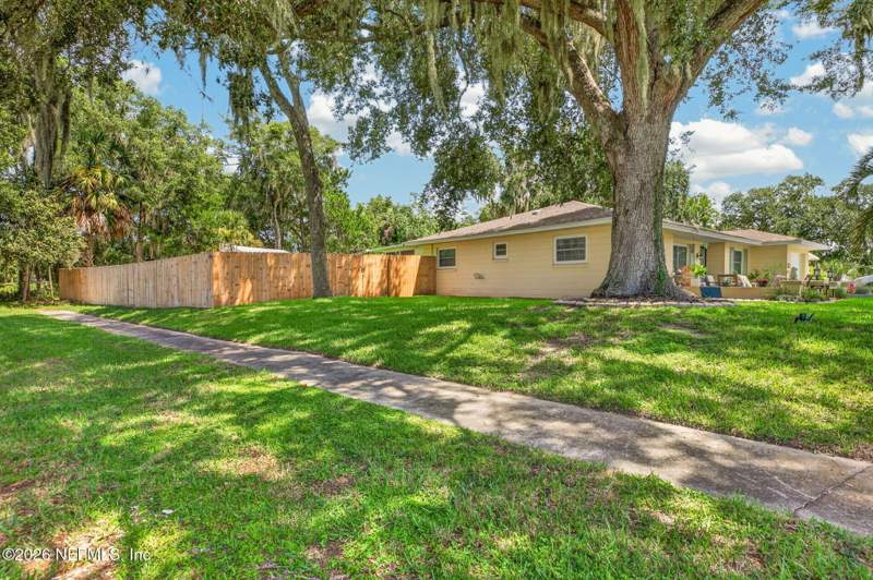 4 bedroom Single Family Residence at 1152 Alcala Drive, St Augustine Shores, St. Augustine Shores — photo 5