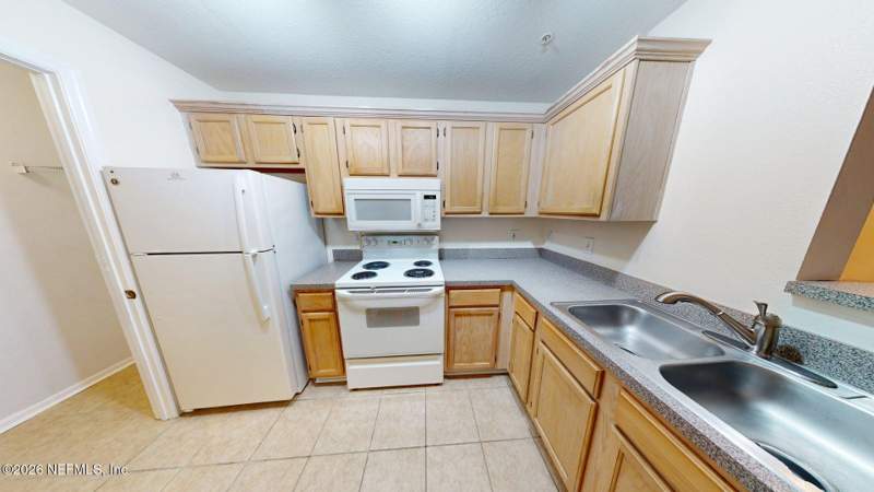 3 bedroom Condominium at 7701 Timberlin Park Boulevard #1022, Villas Of Timberlin, Jacksonville — photo 4