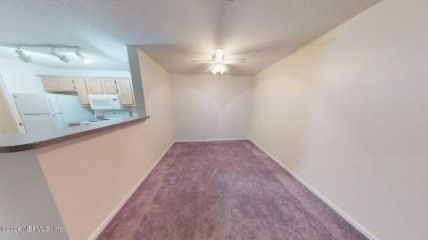 7701 Timberlin Park Boulevard #1022, Jacksonville FL - photo 6 of 37