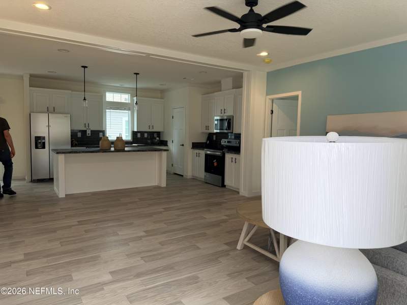 2 bedroom Manufactured Home at 954 McLaughlin Lane, Metes & Bounds, Middleburg — photo 2