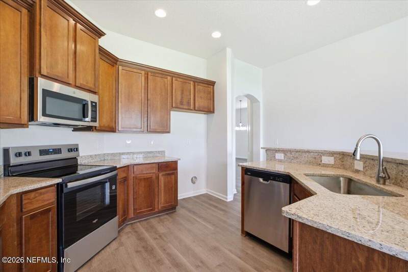 4 bedroom Single Family Residence at 11758 Rolling River Boulevard, Rolling River Estates, Jacksonville — photo 5