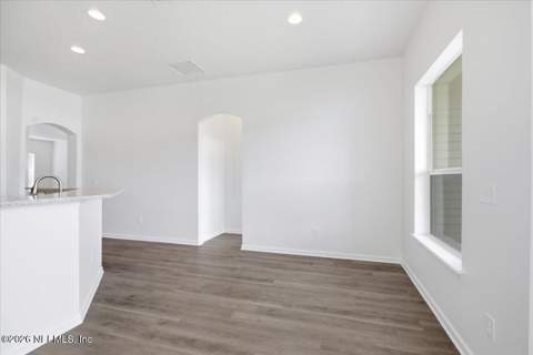 11758 Rolling River Boulevard, Jacksonville FL - photo 9 of 19
