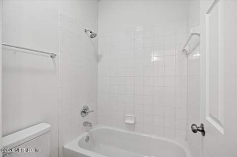 11758 Rolling River Boulevard, Jacksonville FL - photo 16 of 19
