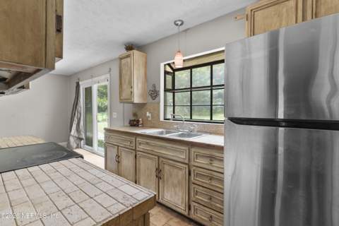 13606 Lanier Road, Jacksonville FL - photo 12 of 25