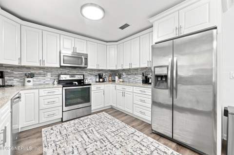 2704 Devonwood Road, Jacksonville FL - photo 20 of 28
