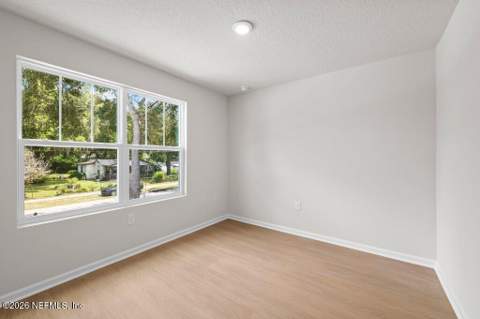 8408 Berry Avenue, Jacksonville FL - photo 16 of 21