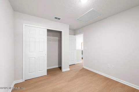 8408 Berry Avenue, Jacksonville FL - photo 20 of 21