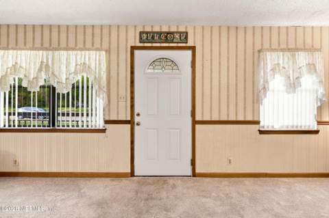 2412 Husson Avenue, Palatka FL - photo 11 of 34