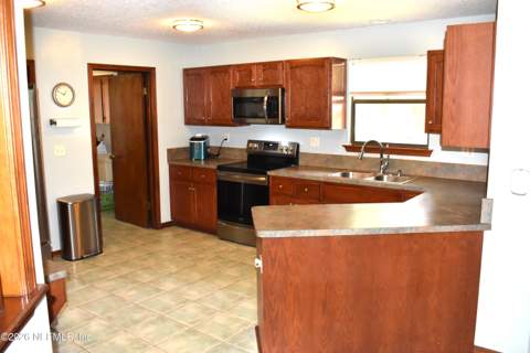 3928 S Hickory Grove Drive, Jacksonville FL - photo 12 of 29