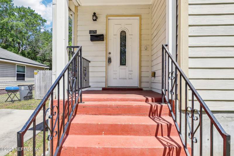 3 bedroom Single Family Residence at 1071 Scriven Street, Hendersonville, Jacksonville — photo 4