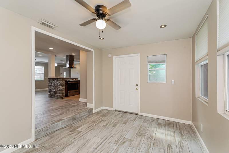 3 bedroom Single Family Residence at 7519 Quitina Drive, Arlington Hills, Jacksonville — photo 3