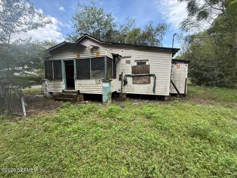 2 bedroom Single Family Residence at 111 Cedar Avenue, Glisson Wells, Palatka — photo 1