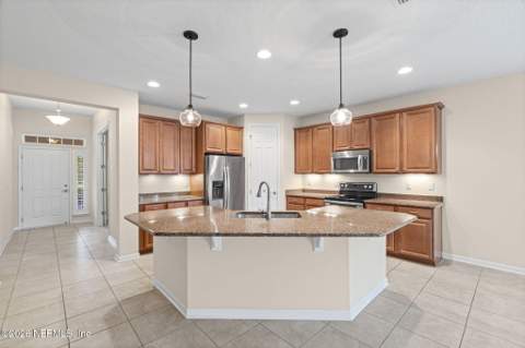 131 Old Carriage Court, Jacksonville FL - photo 13 of 55