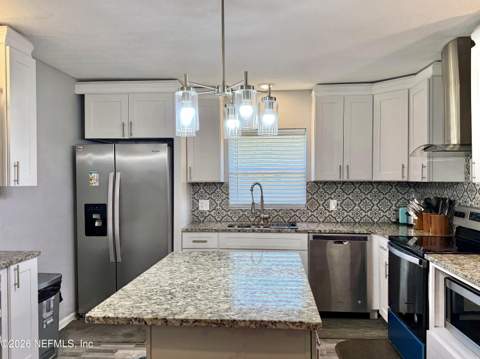 7663 Falcon Street, Jacksonville FL - photo 12 of 40