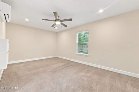 8566 Goldeneye Lane, Jacksonville FL - photo 17 of 40